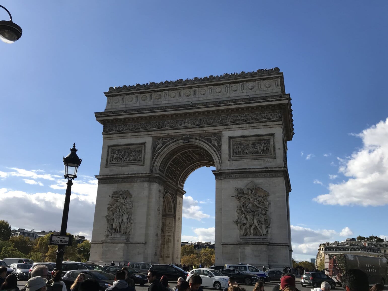 les Champs-Élysées
